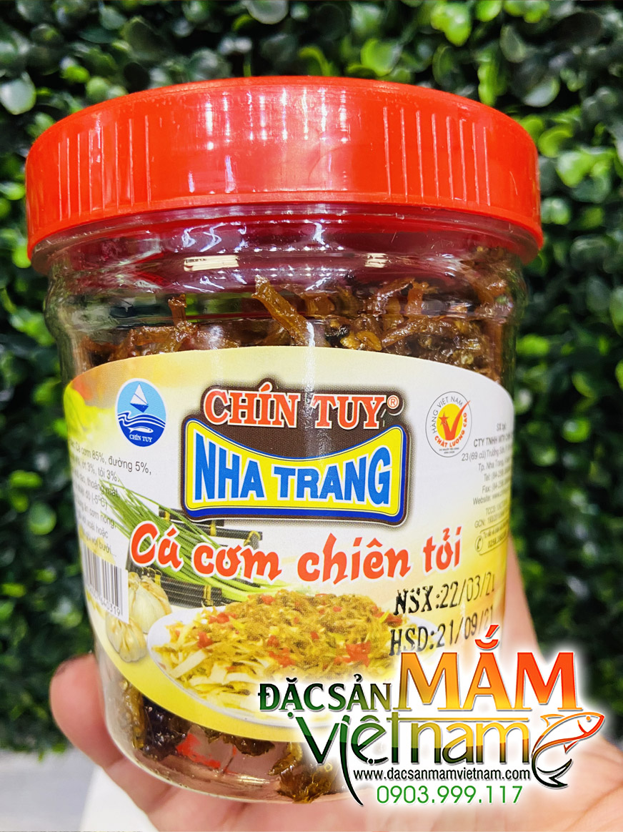 Cá cơm cháy tỏi - Đặc sản ngon Nha Trang